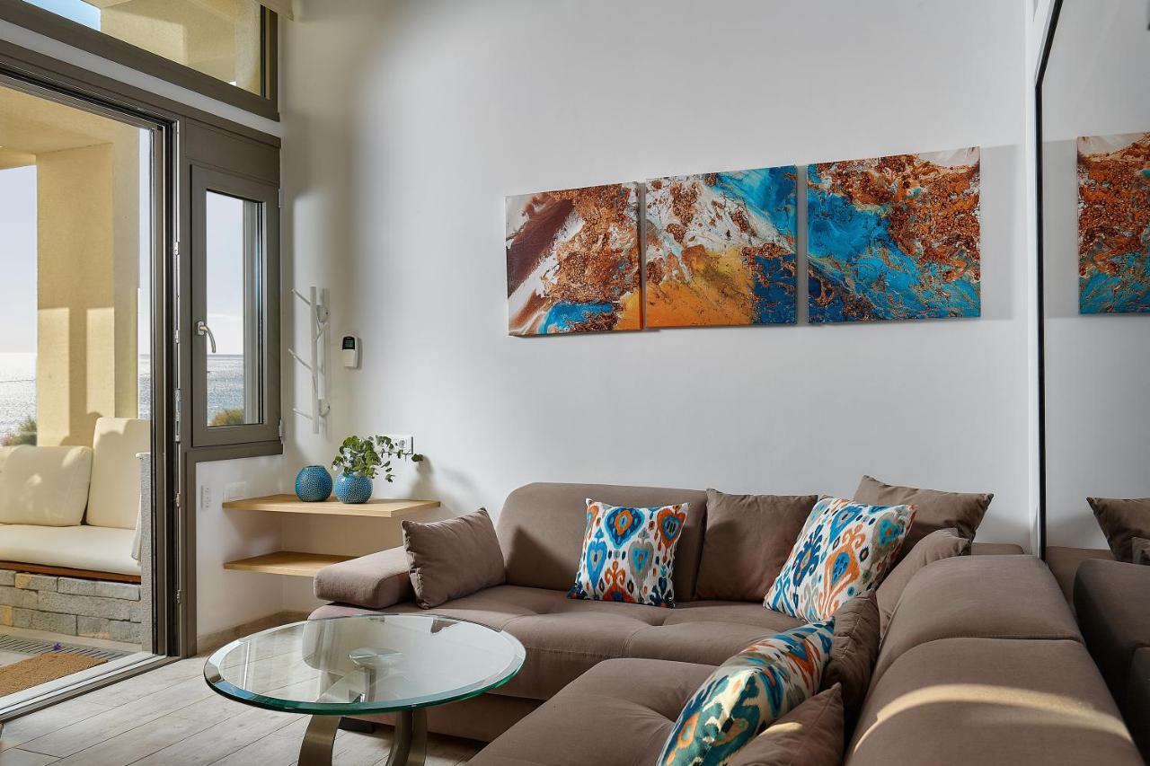 Moonlight Seafront Apartments Koutsouras ภายนอก รูปภาพ